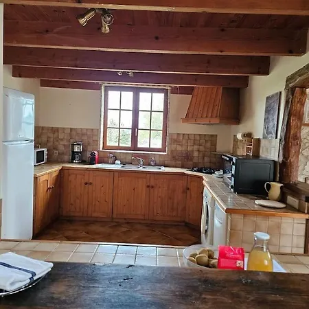 Au Coeur Des Vignes Holiday home Cazes-Mondenard